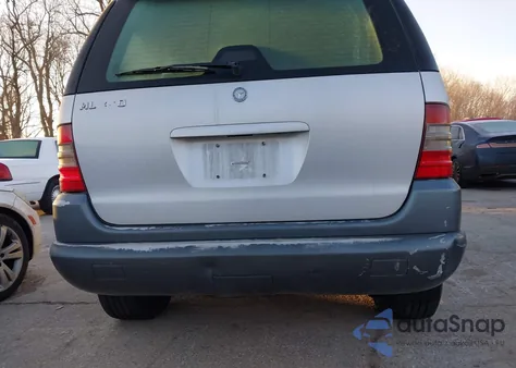 1999 Mercedes-Benz Ml 320 z USA, uszkodzony, nr VIN 4JGAB54E8XA078625